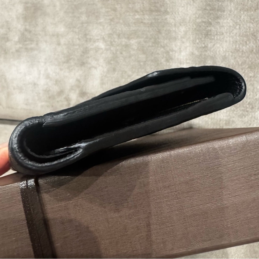 Louis Vuitton Black Empreinte Leather Curieuse Compact Wallet - Picture 10 of 11